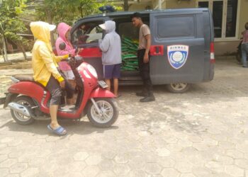 Polres Kutai Timur dan Bulog Distribusikan 2 Ton Beras SPHP