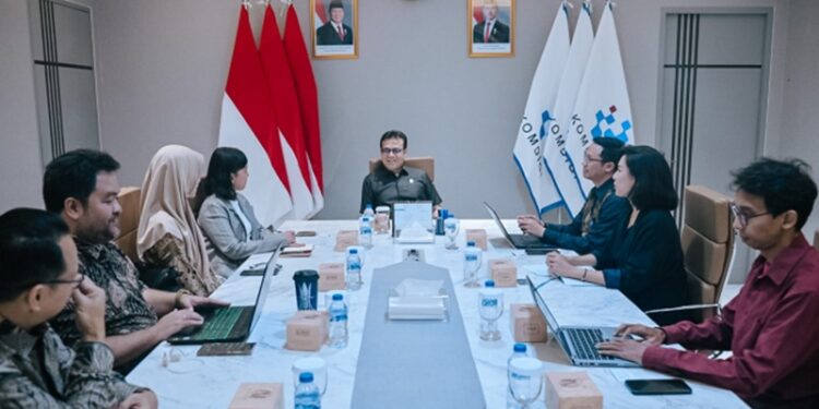 Kemkomdigi Dorong Literasi Digital untuk Penggunaan AI yang Bertanggung Jawab