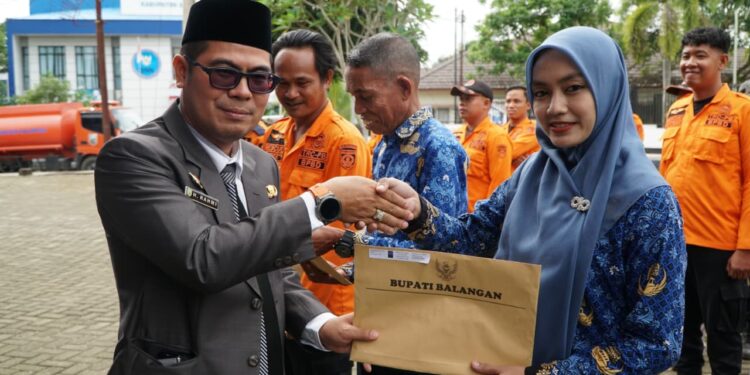 65 Pegawai BPBD Balangan Dapatkan SK PPPK Paruh Waktu