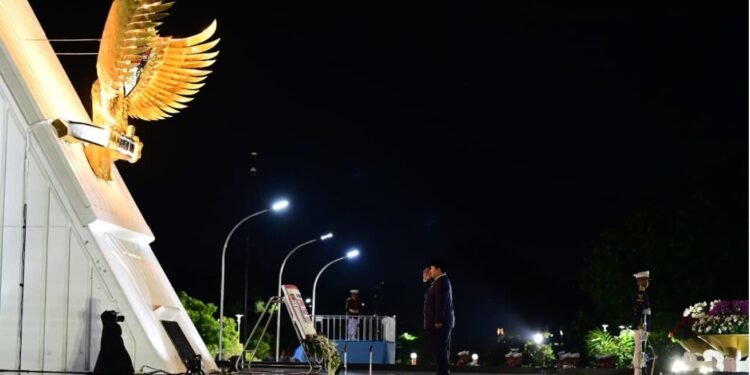 Presiden Prabowo Pimpin Upacara Hari Pahlawan di TMPNU Kalibata