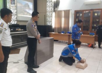 Pelatihan Bantuan Hidup Dasar Digelar Polresta Sleman untuk Relawan dan Operator Ambulans
