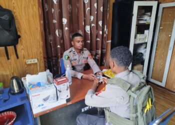 Dokkes Polres Tolikara Jaga Kesehatan Personel untuk Pelayanan Optimal