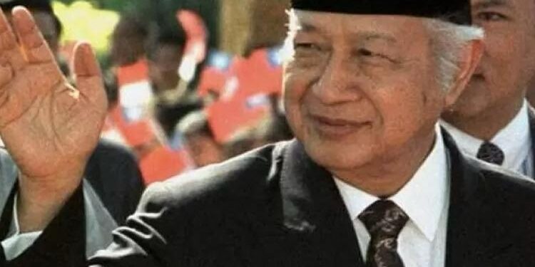 Soeharto Diusulkan Menjadi Pahlawan Nasional, Fadli Zon Sebut Semua Syarat Telah Terpenuhi
