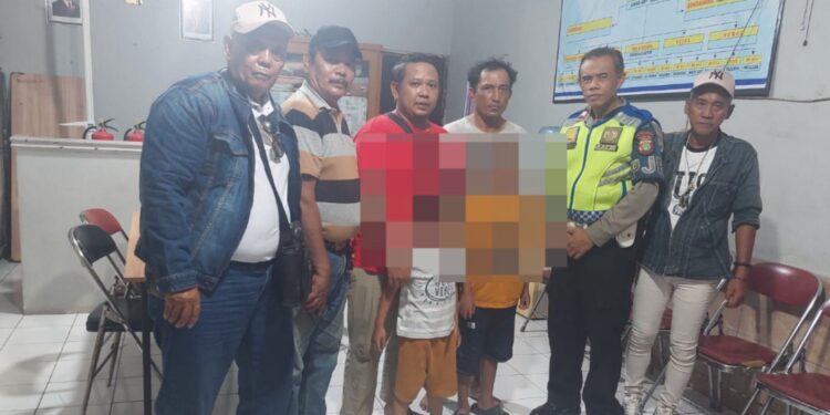 Polisi Evakuasi Dua Anak Tersesat di Tol Wiyoto Wiyono