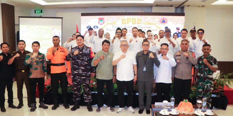 Wakil Bupati Banggai Resmi Lantik Pengurus FPRB untuk Tingkatkan Ketangguhan Bencana