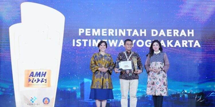 Pemprov DIY Sabet Gelar Juara Umum di Anugerah Media Humas 2025
