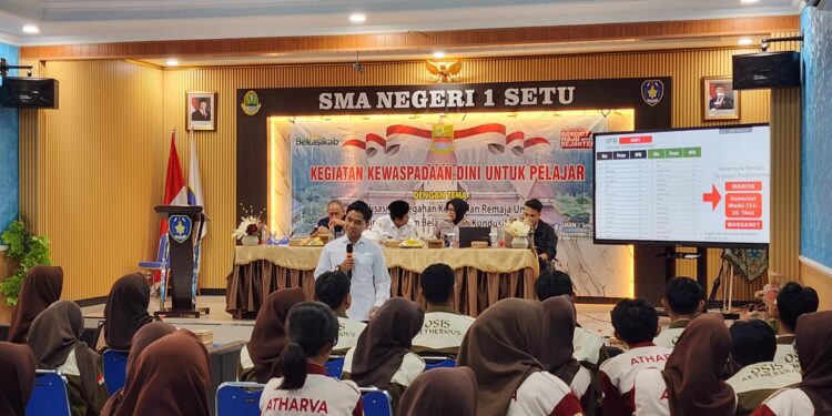 Densus 88 AT Polri Adakan Edukasi Kewaspadaan Dini di Bekasi