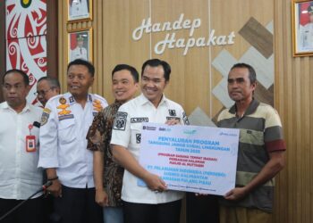 Pelindo Berikan Bantuan TJSL untuk Atasi Stunting dan Dukung Pendidikan di Pulang Pisau