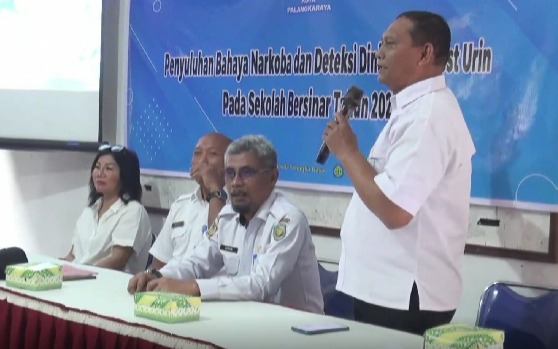 BNN Palangka Raya Adakan Sosialisasi P4GN dan Tes Urine di Sekolah