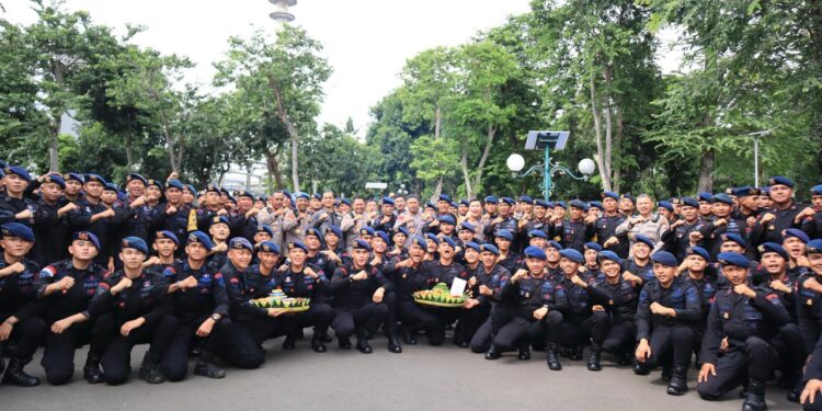 Kapolres Jakpus Apresiasi Profesionalisme Brimob pada HUT ke-80