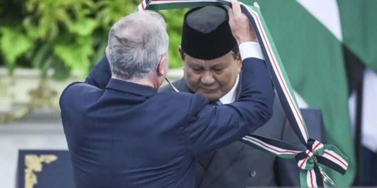 Raja Yordania Anugerahkan Medali Kehormatan Tertinggi kepada Presiden Prabowo