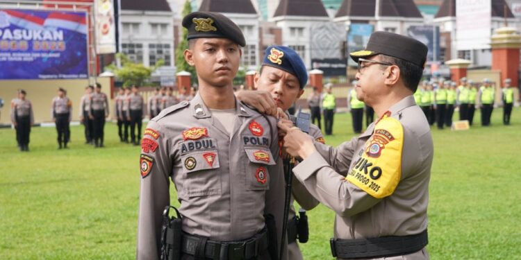 Polda DIY Laksanakan Apel Operasi Zebra Progo 2025 dengan Fokus Profesionalitas