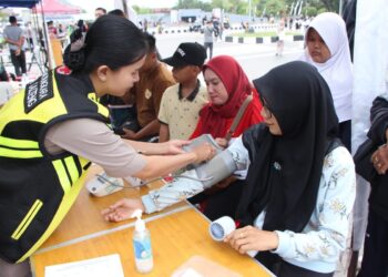Layanan Kesehatan Gratis di CFD Palangka Raya oleh Rumkit Bhayangkara Polda Kalteng
