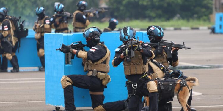 Polri Siapkan 350 Personel Brimob untuk Misi Perdamaian di Gaza