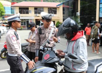 Operasi Zebra Cartenz 2025 Hari Kedua, Ditlantas Polda Papua Berikan 122 Teguran