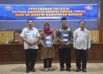 KORPRI Batang Berikan Tali Asih kepada 80 Purna Tugas