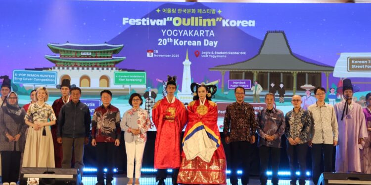 UGM Gelar Festival Korean Day untuk Pererat Hubungan Budaya Indonesia-Korea