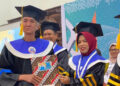 Wisuda 90 Lansia di Pontianak dari Program Sekolah Lansia