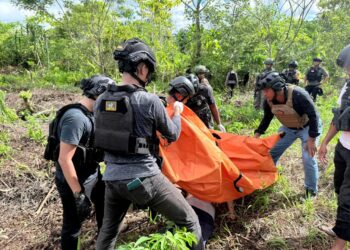 Evakuasi Jenazah Pekerja Bangunan di Yahukimo oleh Satgas Ops Damai Cartenz dan Polres Yahukimo