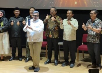 Kepala BPJPH Ahmad Haikal Hasan Terima Penghargaan Internasional di H20 Summit