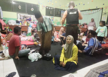 Pemkab Lumajang Pastikan Kebutuhan Kelompok Rentan di Pengungsian Semeru Terpenuhi