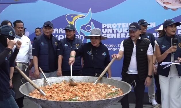 Pemerintah Dorong Konsumsi Ikan di Puncak Hari Ikan Nasional 2025