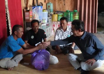 Wakil Bupati Balangan Dukung Aksi Sosial OMPL di Desa Mantuyan