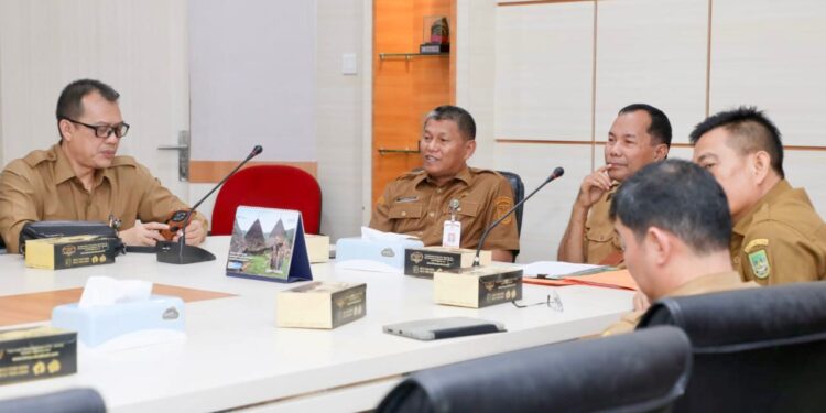 Pemko Batam Intensifkan Operasi Pasar untuk Kendalikan Inflasi