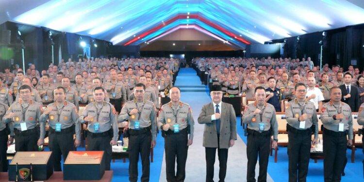 Kapolri Dorong Penguatan Pelayanan Publik dalam Apel Kasatwil 2025