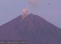 Aktivitas Gunung Semeru Masih Berfluktuasi, Status Awas Tetap Berlaku