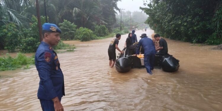 Polda Sumut Kerahkan Personel untuk Tangani 65 Lokasi Rawan Bencana