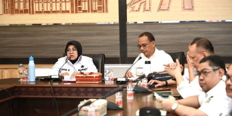 Bupati Siak Dorong Percepatan Peremajaan Sawit Rakyat