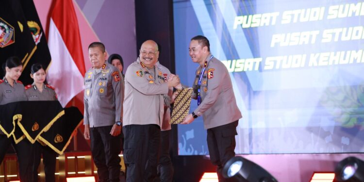 Lemdiklat Polri Resmikan Tiga Pusat Studi Baru untuk Smart Policing