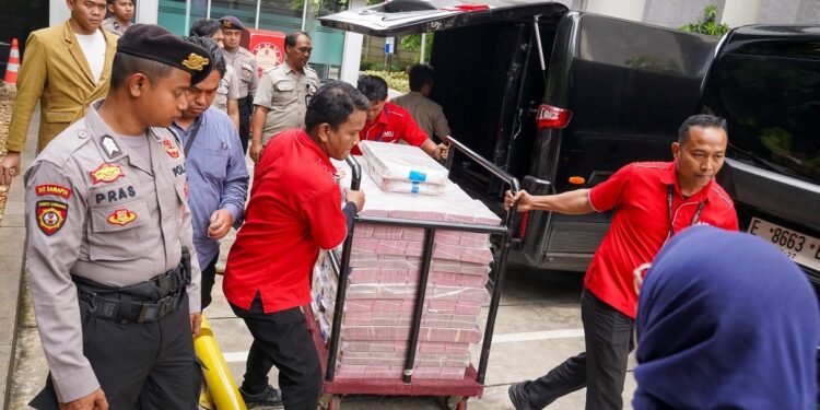KPK Kembalikan Rp883 Miliar Dana Pensiun ASN ke PT Taspen