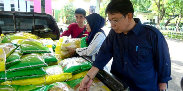 Warga Pangkep Antusias Sambut Gerakan Pangan Murah