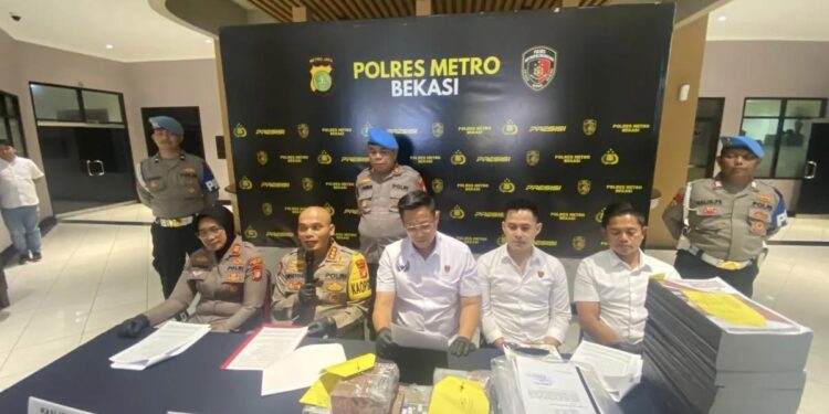 Dua Tersangka Korupsi Dana Hibah NPCI Ditangkap Polres Bekasi
