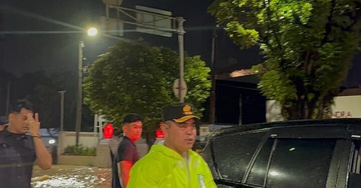 Kapolda Sumut Tinjau Langsung Banjir di Jalan Jenderal Sudirman Medan