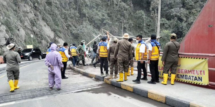 Warga Lumajang Ambil Langkah Proaktif dalam Mitigasi Bencana Gunung Semeru