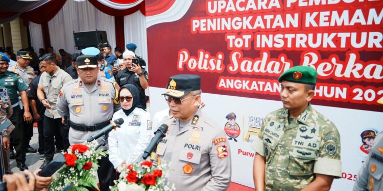 Wakapolda Jabar Dampingi Pembukaan TOT Polisi Berkarakter oleh As SDM Kapolri