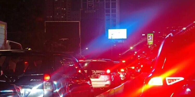 Pengendara Diimbau Hindari Area GBK Saat Laga Persija Vs PSIM