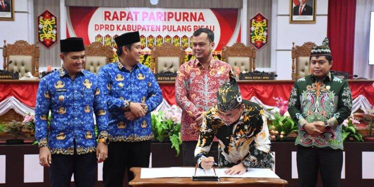 DPRD Pulang Pisau Setujui Dua Raperda Penting