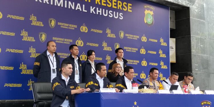 Polda Metro Jaya Ungkap Penyelundupan Pakaian Bekas Bernilai Miliaran