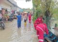Polres Lhokseumawe Evakuasi Warga Terdampak Banjir di Batuphat Barat