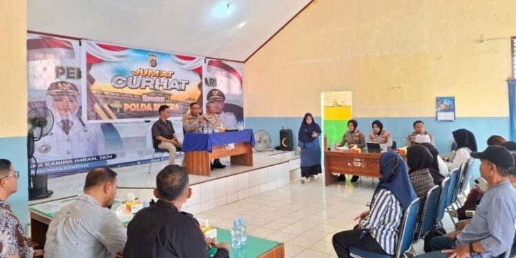 Polda Sultra Adakan Program Jumat Curhat untuk Tingkatkan Kamtibmas