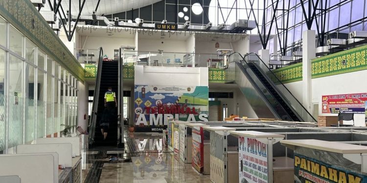 Penanganan Cepat Ditjen Hubad atas Banjir Bandang di Aceh, Sumut, dan Sumbar