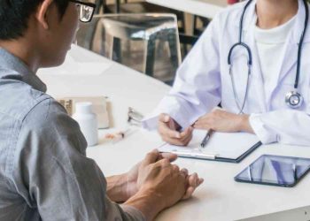 Ilustrasi gambar berobat