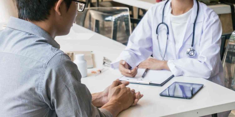 Ilustrasi gambar berobat