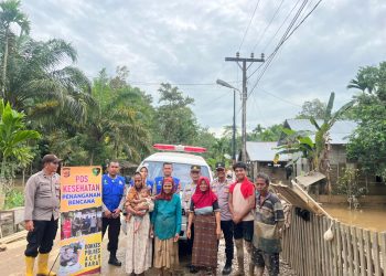 Dokkes Polres Aceh Barat Sediakan Layanan Kesehatan untuk Korban Banjir
