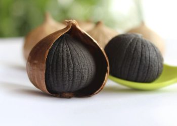 Manfaat Kesehatan Black Garlic yang Semakin Populer