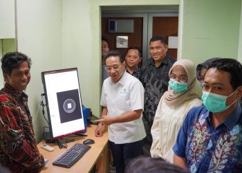 Wamenkes RI Kunjungi RSA UGM untuk Tinjau Alat Radiografi Digital